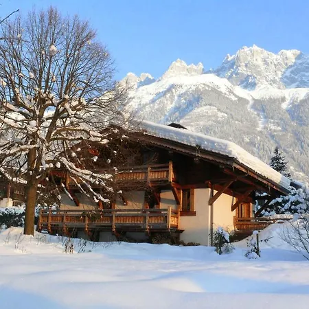 Chalet Les Islouts Chalet