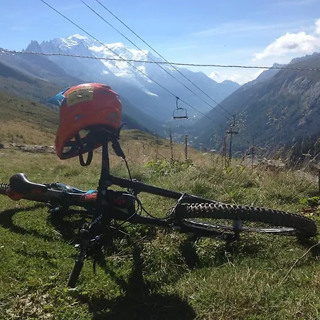 Chalet Les Islouts Chalet *